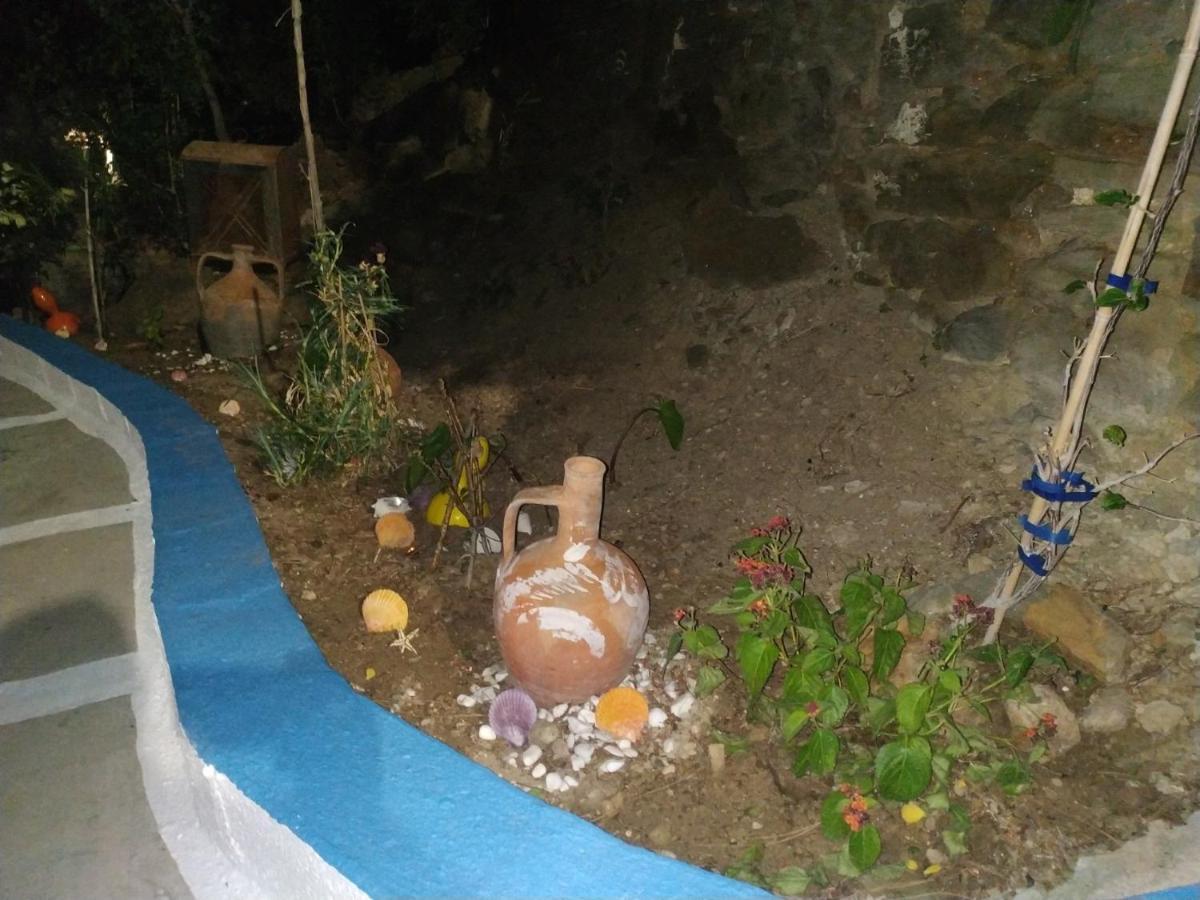 Villa Kotetsi - Rooms To Let - Volissos - Chios المظهر الخارجي الصورة